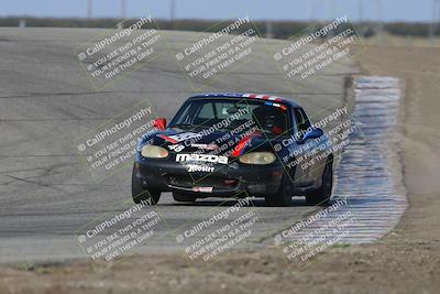 media/Oct-25-2025-CalClub SCCA (Sat) [[34c778dfbe]]/Group 5/Race/